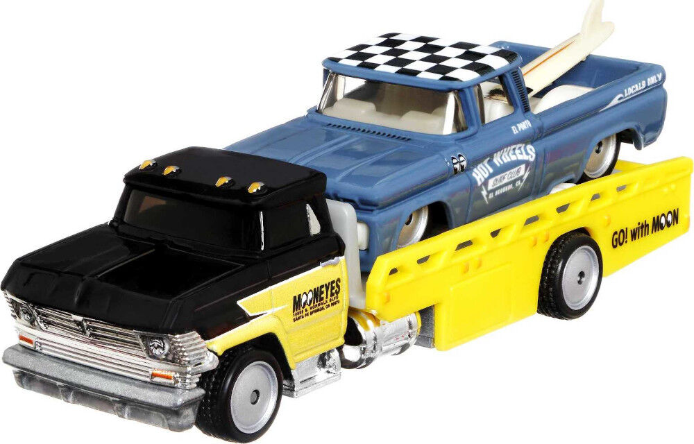 Hot Wheels Premium Collect Display Set with 3 1:64 Scale Die-Cast Cars and  1 Team Transport Vehicle