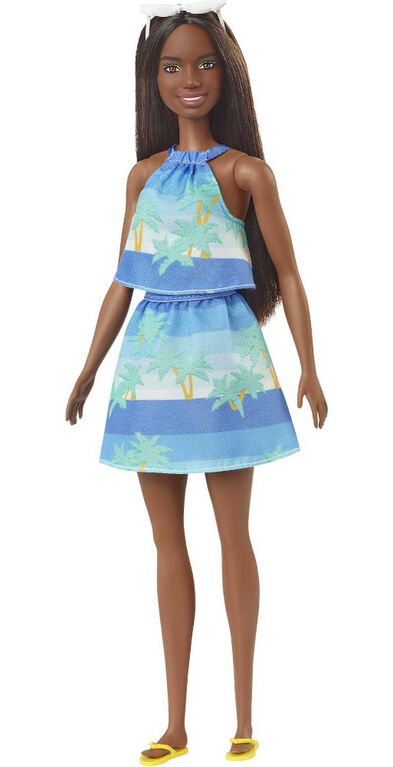 Barbie Loves the Ocean Beach-Themed Doll (11.5-inch Brunette), Made from Recycled Plastics