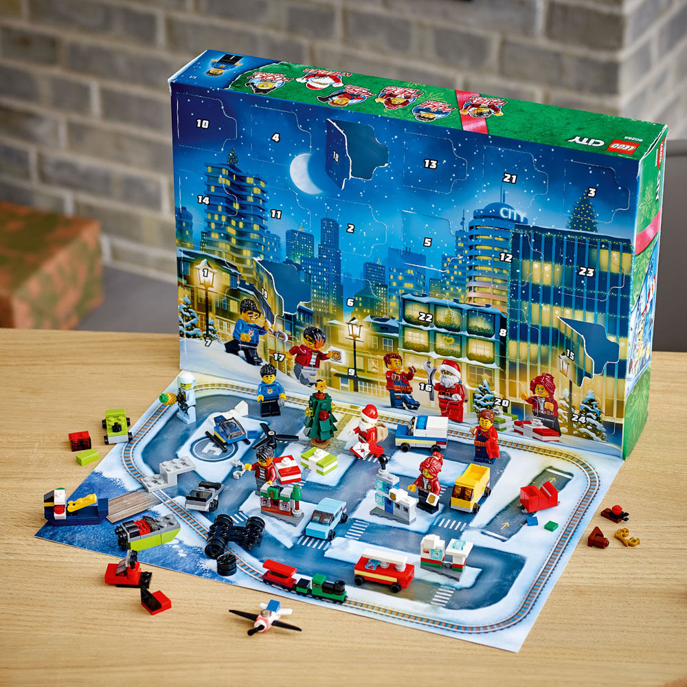 LEGO City Town Advent Calendar 60268
