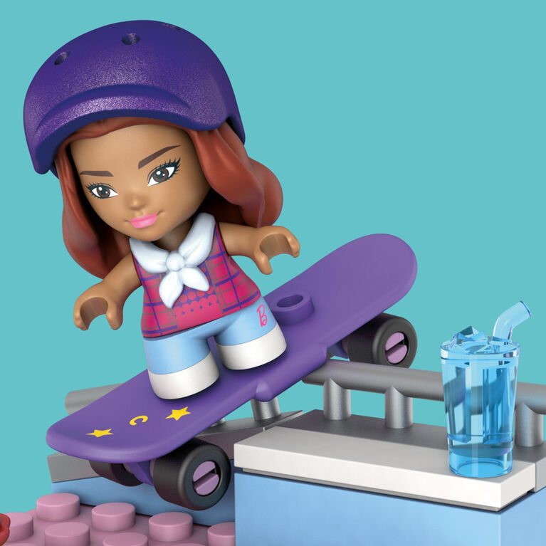 Mega Construx Barbie Skateboarder