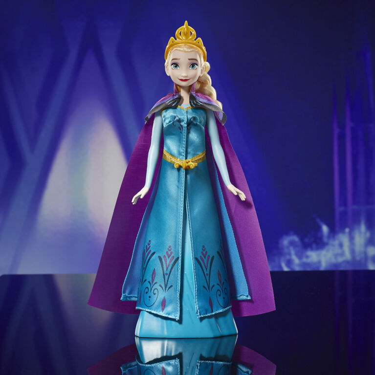 Disney La Reine des neiges, Elsa Révélation royale, poupée Elsa et ses tenues 2 en 1