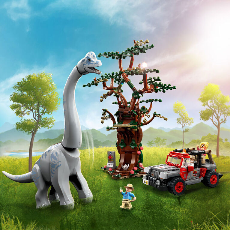 LEGO Jurassic Park Brachiosaurus Discovery 76960 Building Toy Set (512 Pieces)