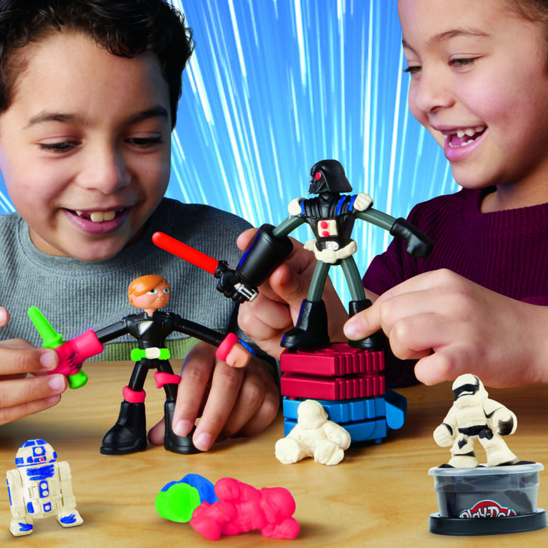 Play-Doh Star Wars Squish & Slice Lightsabers 4 Inch Action Figure Set