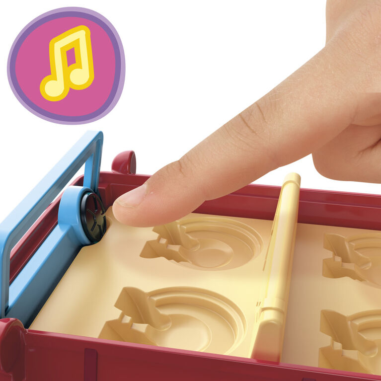 Peppa Pig Peppa's Adventures Voiture rouge familiale, jouet préscolaire avec phrases et effets sonores  - Édition anglaise
