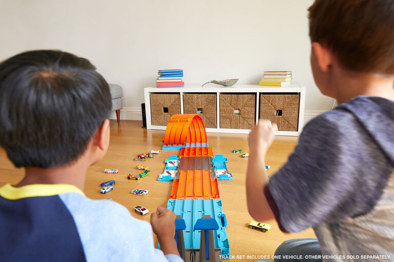 Hot Wheels Track Builder Race Crate | Toys R Us Canada