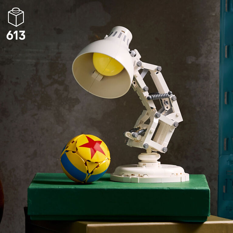 LEGO Ideas | Disney Pixar Luxo Jr., Modèle à Construire et à Exposer, Souvenirs de Films à Collectionner 21357