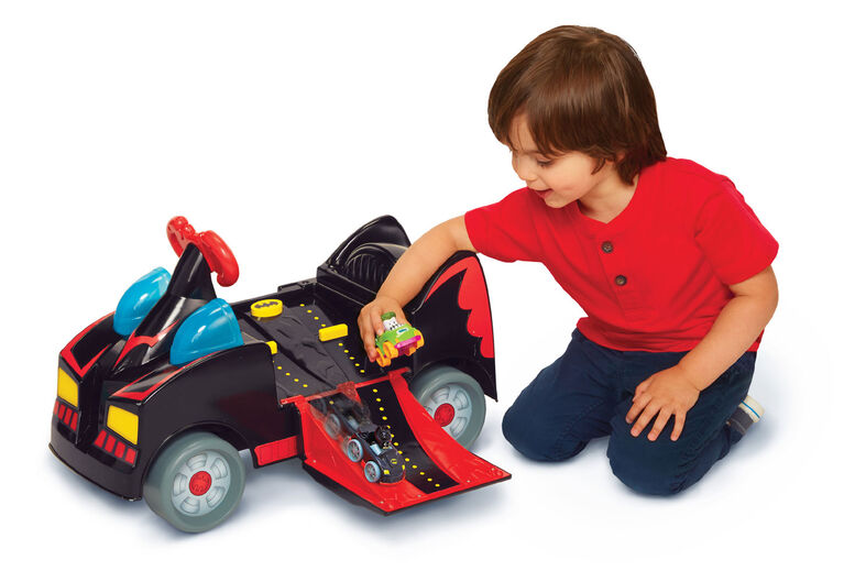 Little People Batman Wheelies Ride On - R Exclusive