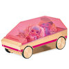 Voiture de fête LOL Surprise 3 en 1 avec piscine surprise, piste de danse et lumières noires magiques, multicolore - excellent cadeau pour les filles de 4 ans et +