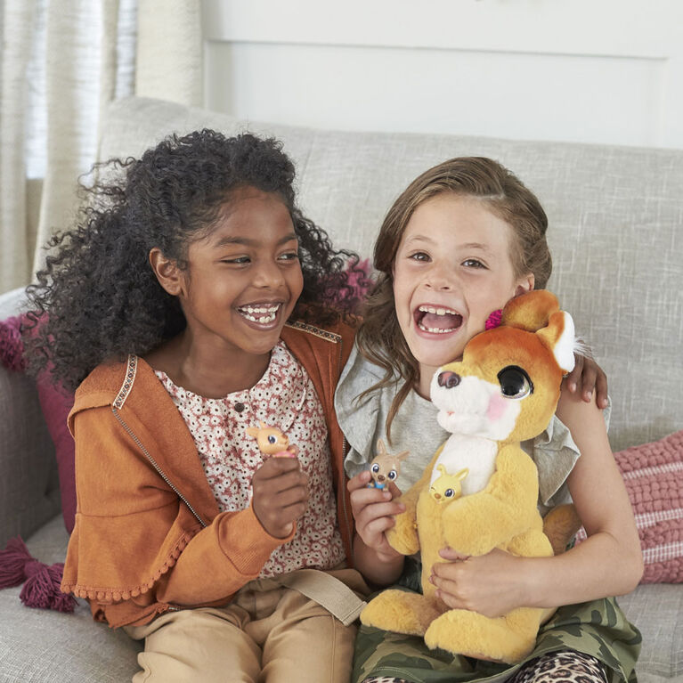furReal Mama Josie the Kangaroo Interactive Pet Toy, 70+ Sounds & Reactions