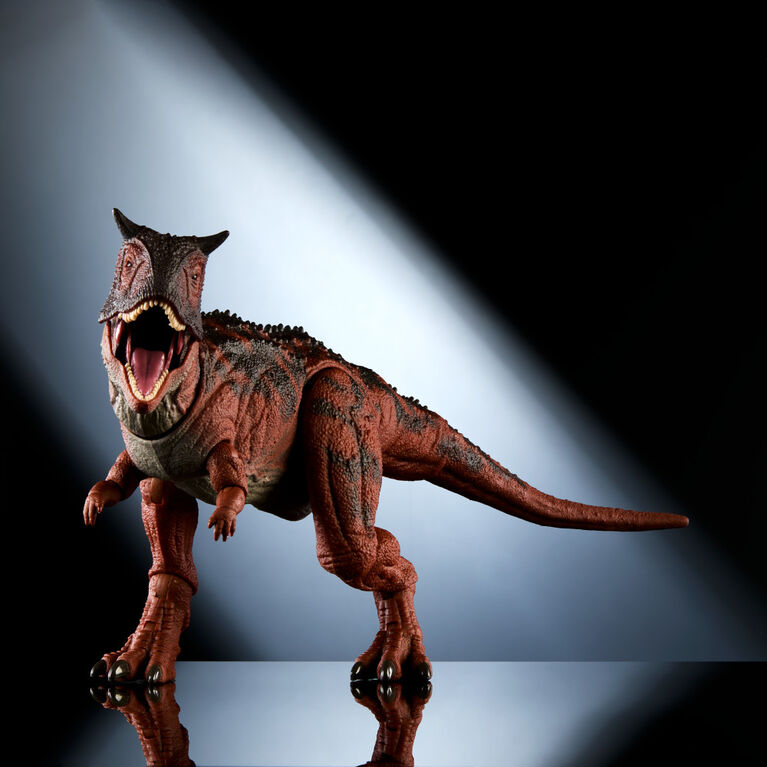 Jurassic World Hammond Collection Fallen Kingdom Carnotaurus Dinosaur