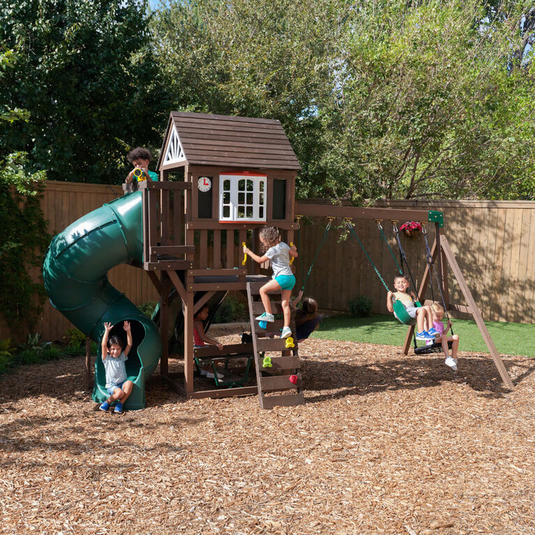 Portland Swing Set/Playset