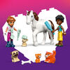 LEGO Friends La Clinique V&eacute;t&eacute;rinaire des Animaux - 2 Minipoup&eacute;es, un Chien, un Lapin, un Cheval, 2 Chats - 42696