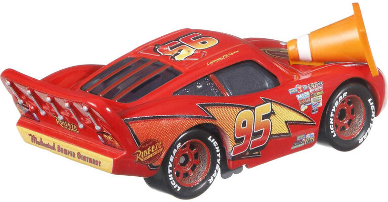 Disney Pixar Cars Lightning McQueen with Cone Vehicle
