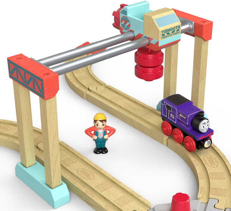 Thomas & Friends Wood Lift & Load Cargo Set