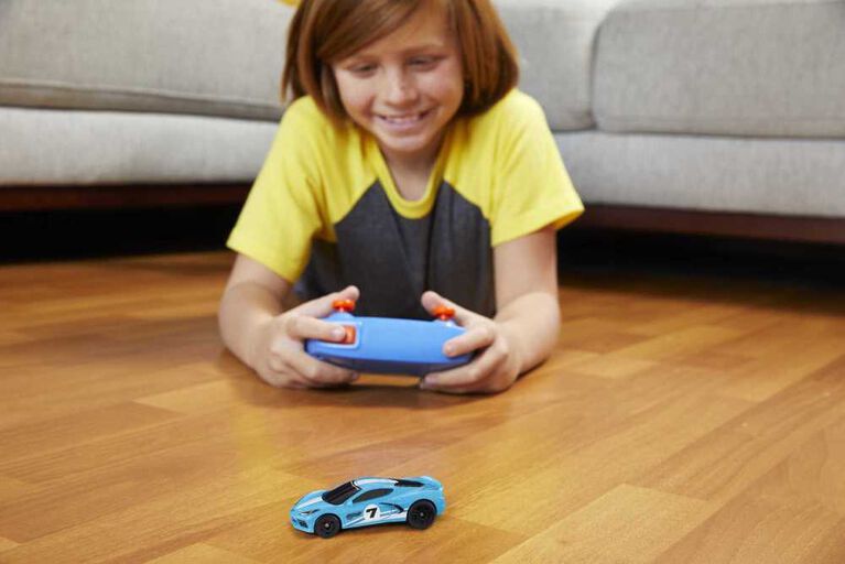 HOT WHEELS RC 1:64 Scale CORVETTE C8