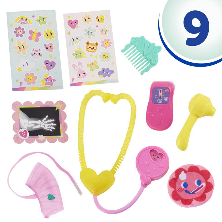 Baby Alive, Bella va mieux, coffret de poupée (cheveux noirs) pour jouer au docteur