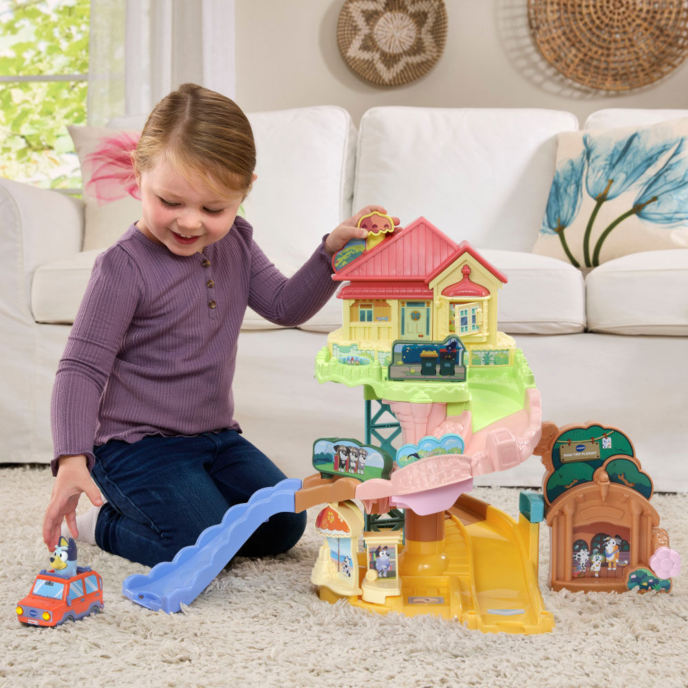 VTech Bluey Road Trip Playset - English Edition