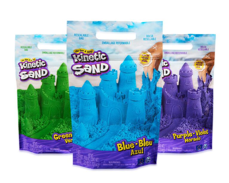 Kinetic Sand Sandbox Set, 1lb Blue Play Sand, Sandbox Storage, 4 Molds and Tools, Sensory Toys