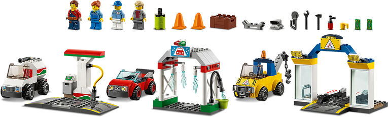 LEGO City Town Le garage central 60232