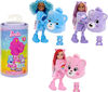Poupée Barbie Cutie Reveal Chelsea et accessoires, série Bisounours, petite poupée avec costume et 6 surprises (les styles peuvent varier)