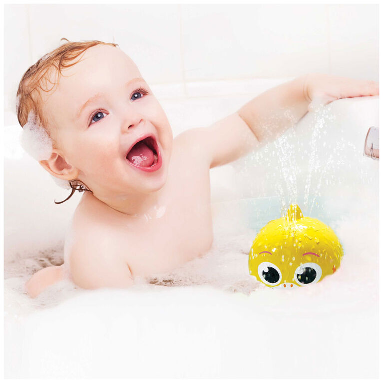 Bath Sprinklers - Baby Shark