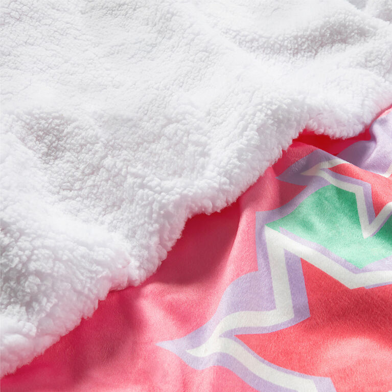 Peppa Pig Sherpa Throw Blanket, 60 x 80 inches