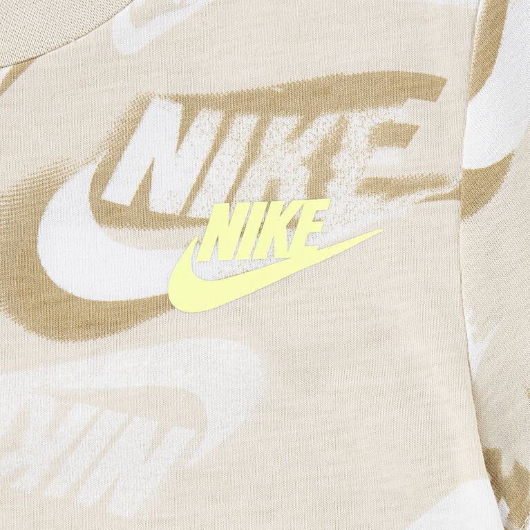 Nike Shorts Set - Biege