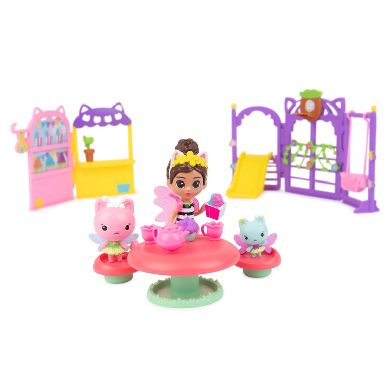 Gabby's Dollhouse, Fête dans le jardin de Kitty Fairy, Coffret de 18 pièces avec 3 figurines, jouets surprises et accessoires maison de poupée