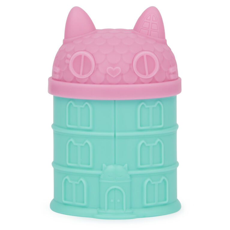 DreamWorks Gabby's Dollhouse, Surprise Blind Mini Figure and Accessory Stand (Style May Vary)