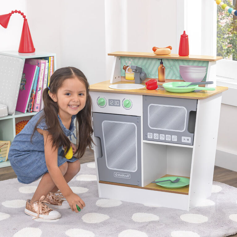 Serve-in-Style Play Kitchen - R Exclusive