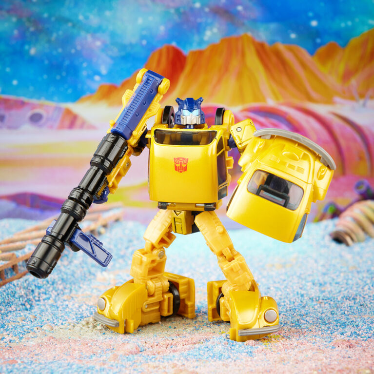 Transformers Toys Buzzworthy Bumblebee Autobot Goldbug, Ransack, Skywasp, and Predacon Scorponok Creatures Collide Multipack - R Exclusive