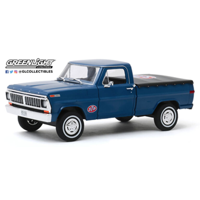 1:24 Running on Empty - 1970 Ford F-100 with Bed Cover - STP - Édition anglaise