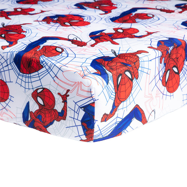Ensemble de 3 pièces de literie Spiderman de Marvel pour lit de tout-petit avec couette réversible, drap-housse et taie d'oreiller par Nemcor