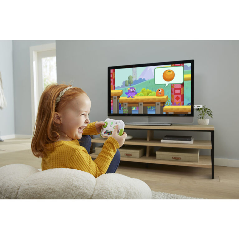 LeapFrog LeapLand Adventures Learning TV Video Game- French Edition, Wireless Controller with Plug-and Play HDMI game stick