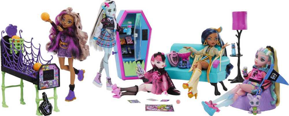 Monster high playsets on sale
