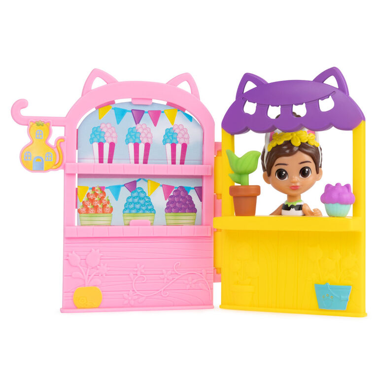 Gabby's Dollhouse Kitty Fairy Garden Party, 18-Piece Playset with 3 Toy Figures, Surprise Toys and Dollhouse Accessories