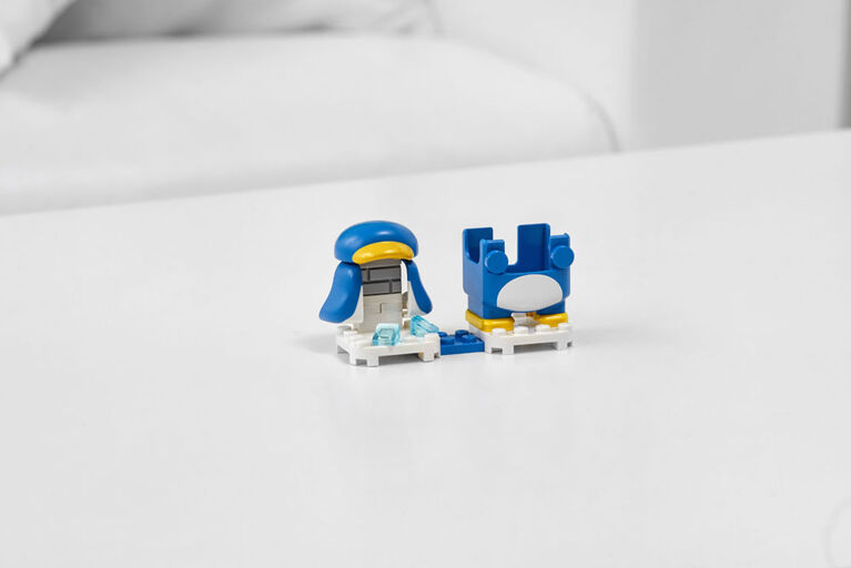 LEGO Super Mario Penguin Mario Power-Up Pack 71384 (18 pieces)