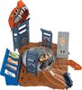 Hot Wheels Monster Trucks Arena Smashers Tiger Shark Spin-out Challenge