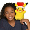Peluche Pokémon des Fêtes de 20 cm - Pikachu - R Exclusif