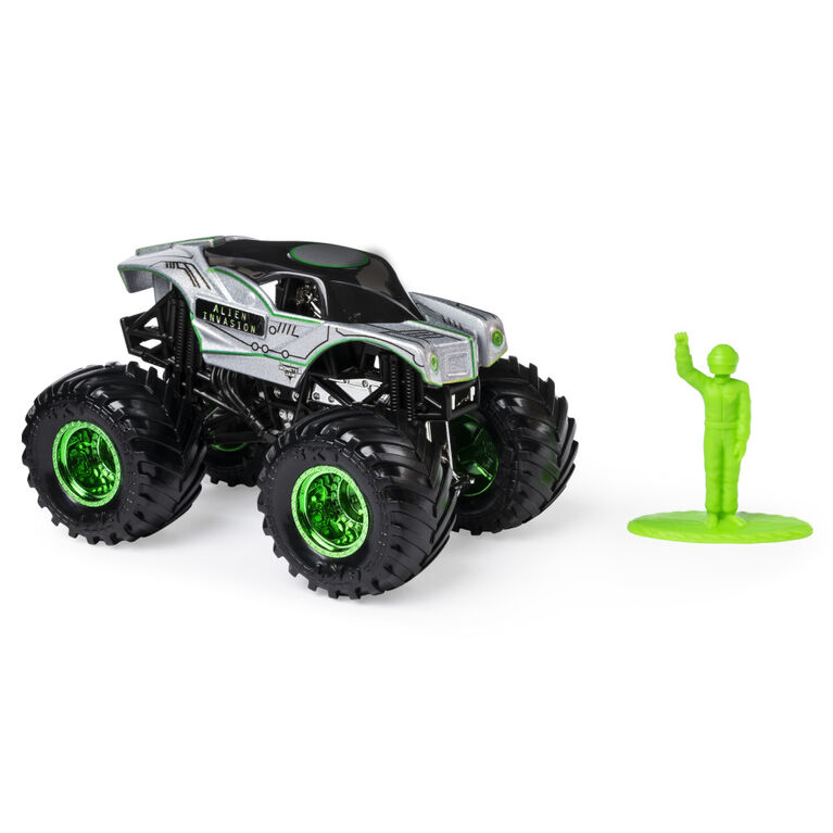 Monster Jam, Official Alien Invasion Monster Truck, Die-Cast Vehicle, Legacy Trucks Series, 1:64 Scale