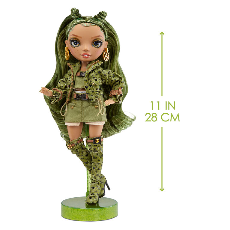 Rainbow High Olivia : Poupée-mannequin vert camouflage