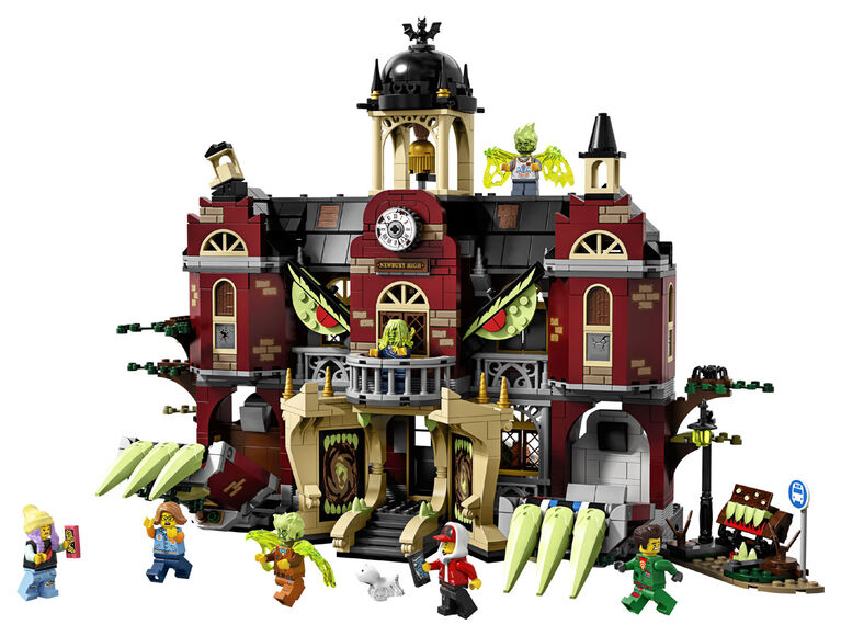 LEGO Hidden Side Newbury Haunted High School 70425