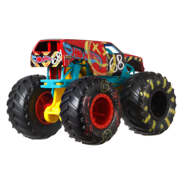 Hot Wheels Monster Trucks 1:64 Demo Derby Vehicle 2 Pack