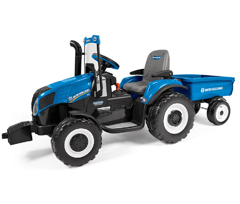 Peg-Perego New Holland T8 Tractor with Trailer.