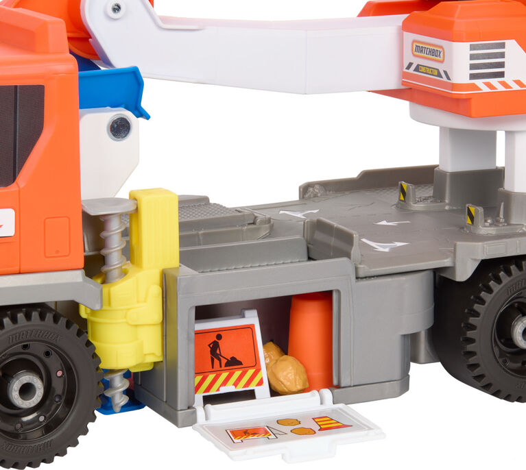 Matchbox Action Drivers Matchbox Transforming Excavator, Toy Construction Truck with 1:64 Scale Vehicle