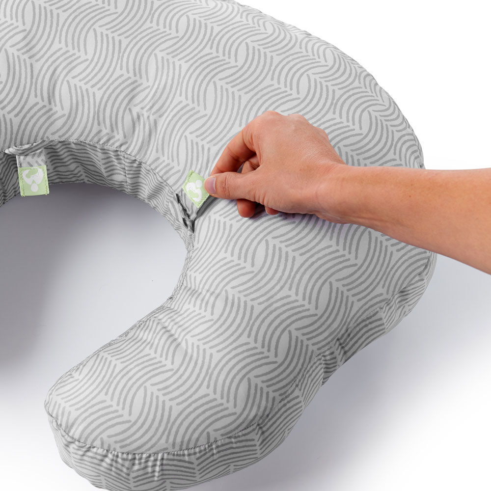 babies r us nursing pillow