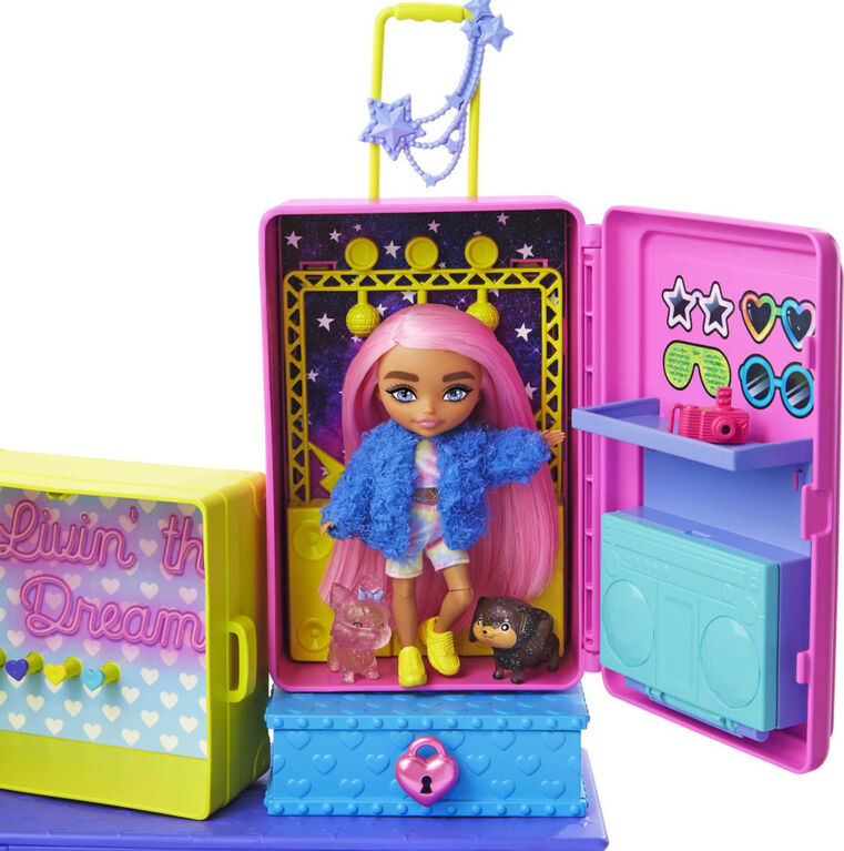 Barbie Extra Pets and Minis Playset with Exclusive Doll, 2 Puppies and Accessories