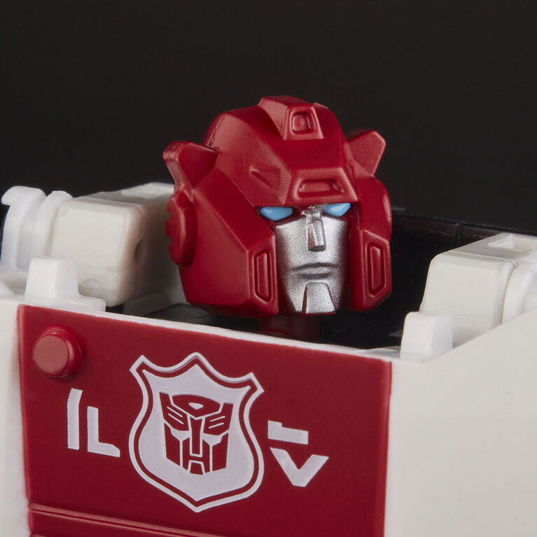 Transformers Generations War for Cybertron - Deluxe WFC-S35 Red Alert