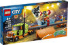 LEGO City Stuntz Le camion du spectacle de cascades 60294 (420 pièces)