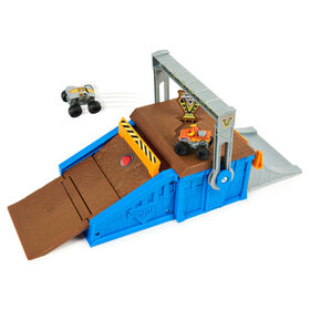 Monster Jam Mini Freestyle Flip Arena, coffret de jeu avec rangement et 2 mini-monster trucks Monster Jam